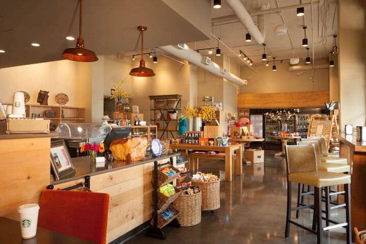 Breakfast area